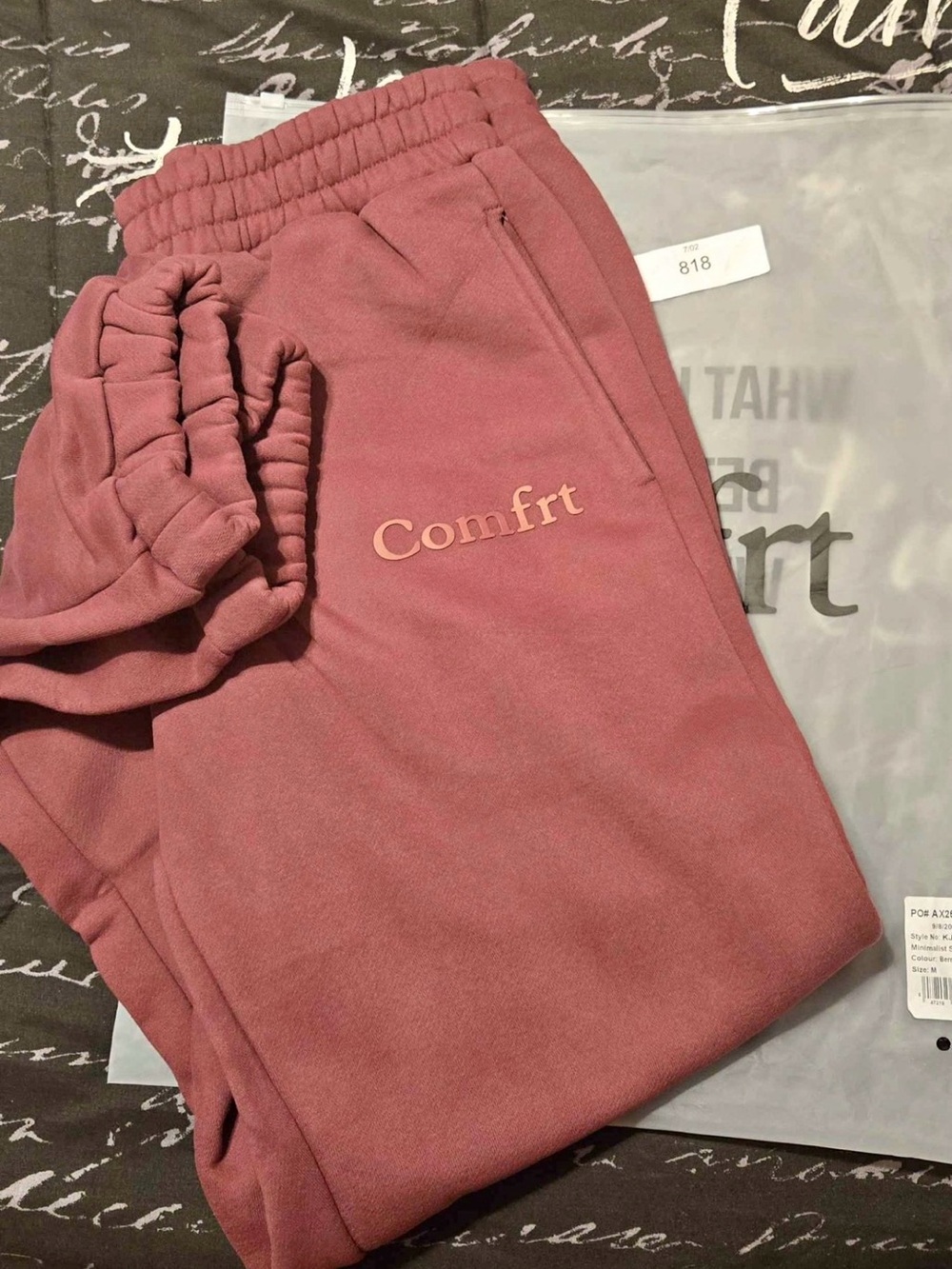 Comfrt Women's Sweatpants in Dusty Rose
